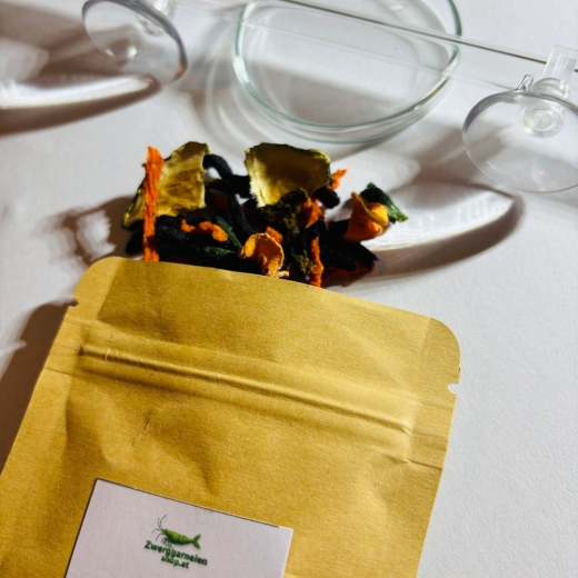 Zwerggarnelen und Schnecken Futter Mix